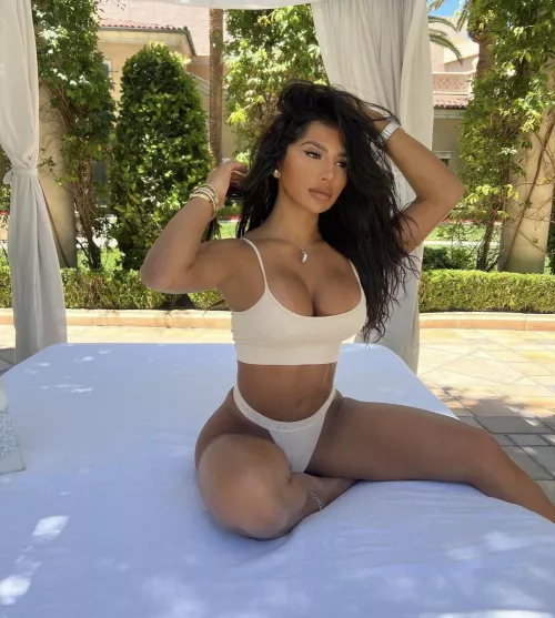 Gallien by ResponsiveCock