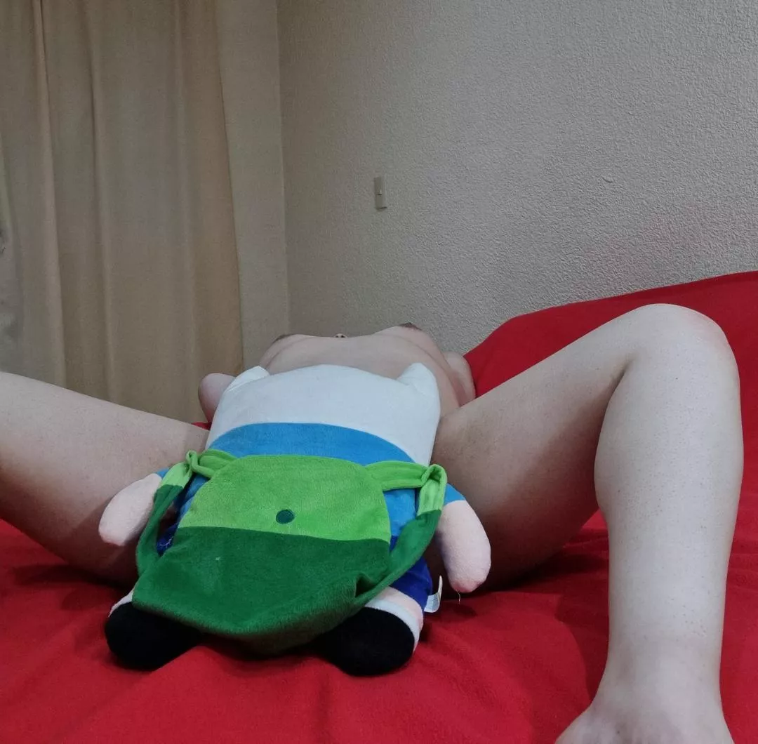 Games or me [f]or breakfast? 💦 posted by MiladyAmara