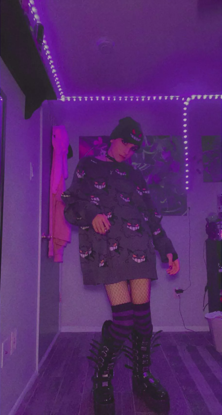 Gengar posted by Whisperfem22