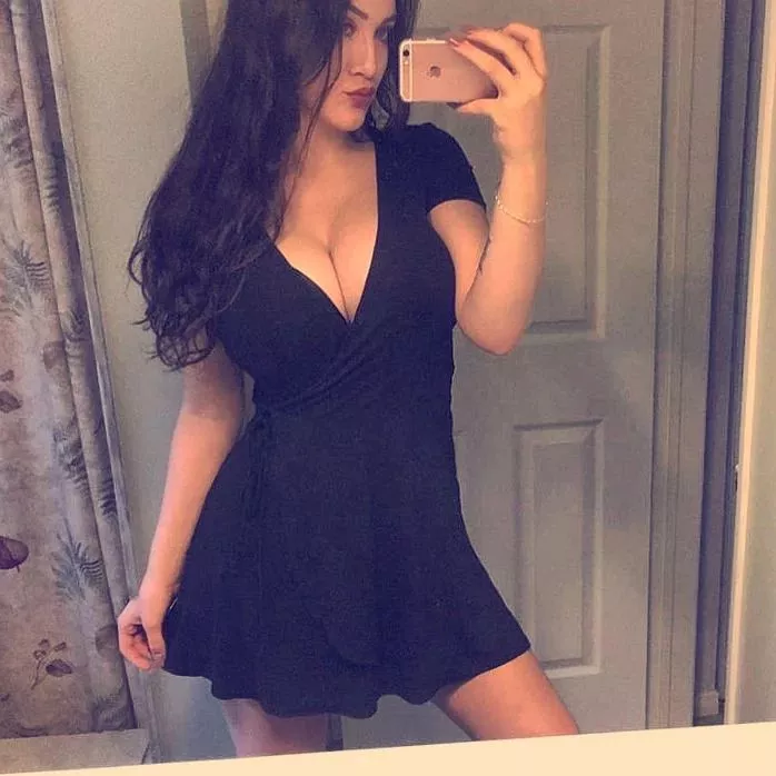 german brunette posted by CelebEditing