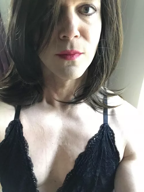 Get dolled up like a good sissy by sissiplaymate