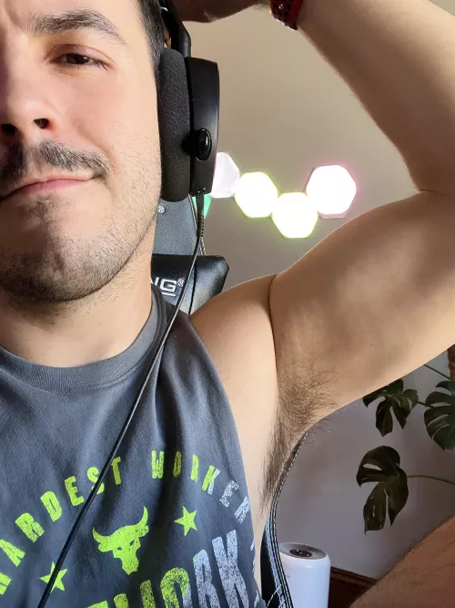 Get in there by KeyNumber6667