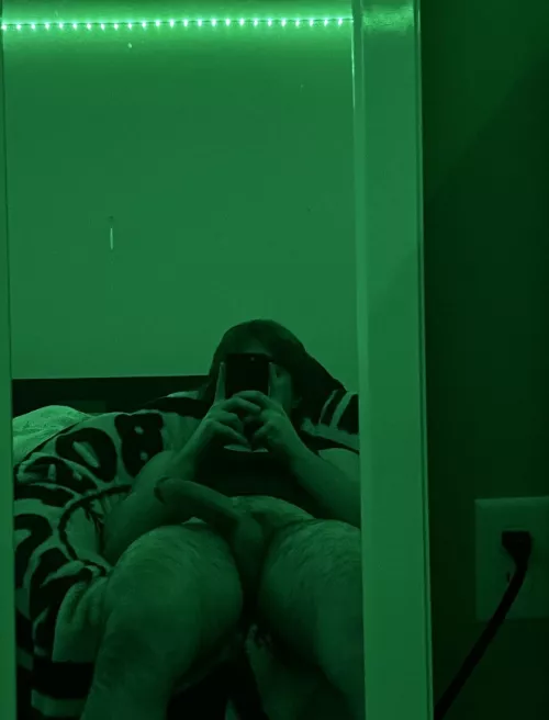 Get on your knees by Short_stud1