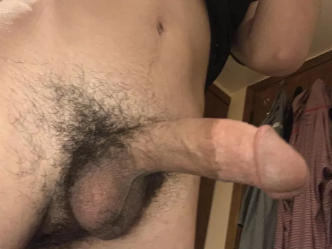 Get on your knees (dms are open) by cuteguy5