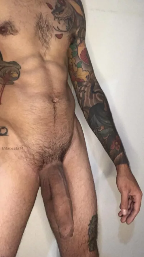 Get on your knees, don’t keep me waiting by milanesita14