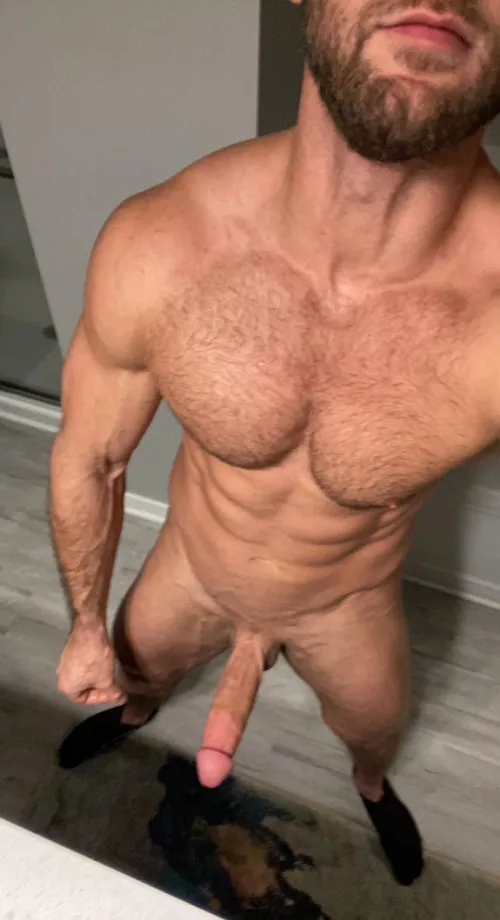 get on your knees for daddy 🍆 by daddyd010