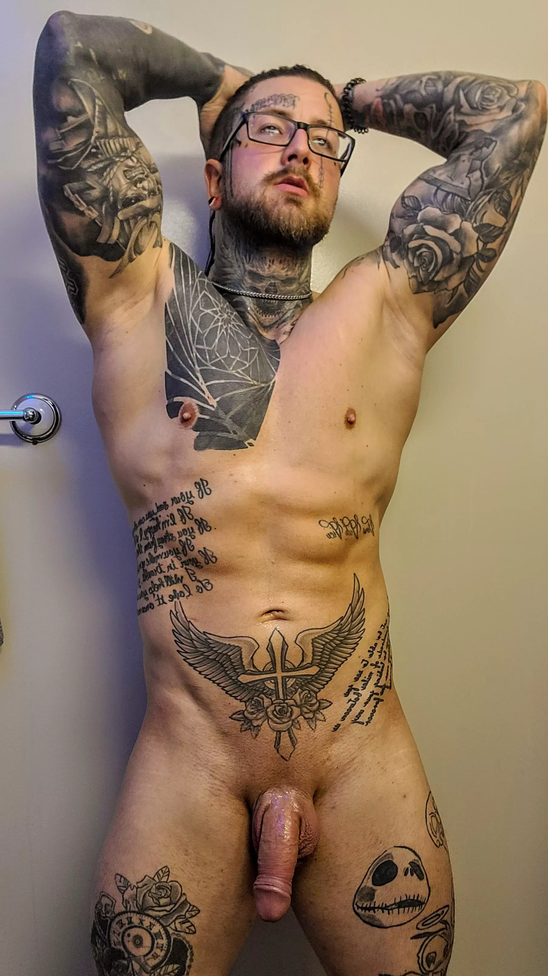 Get over here and dry me off. posted by Qdeheus45