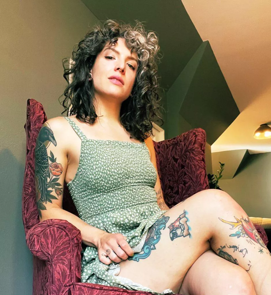 Get railed in a sundress season ☀️🧡✨ posted by ChloeFairchild