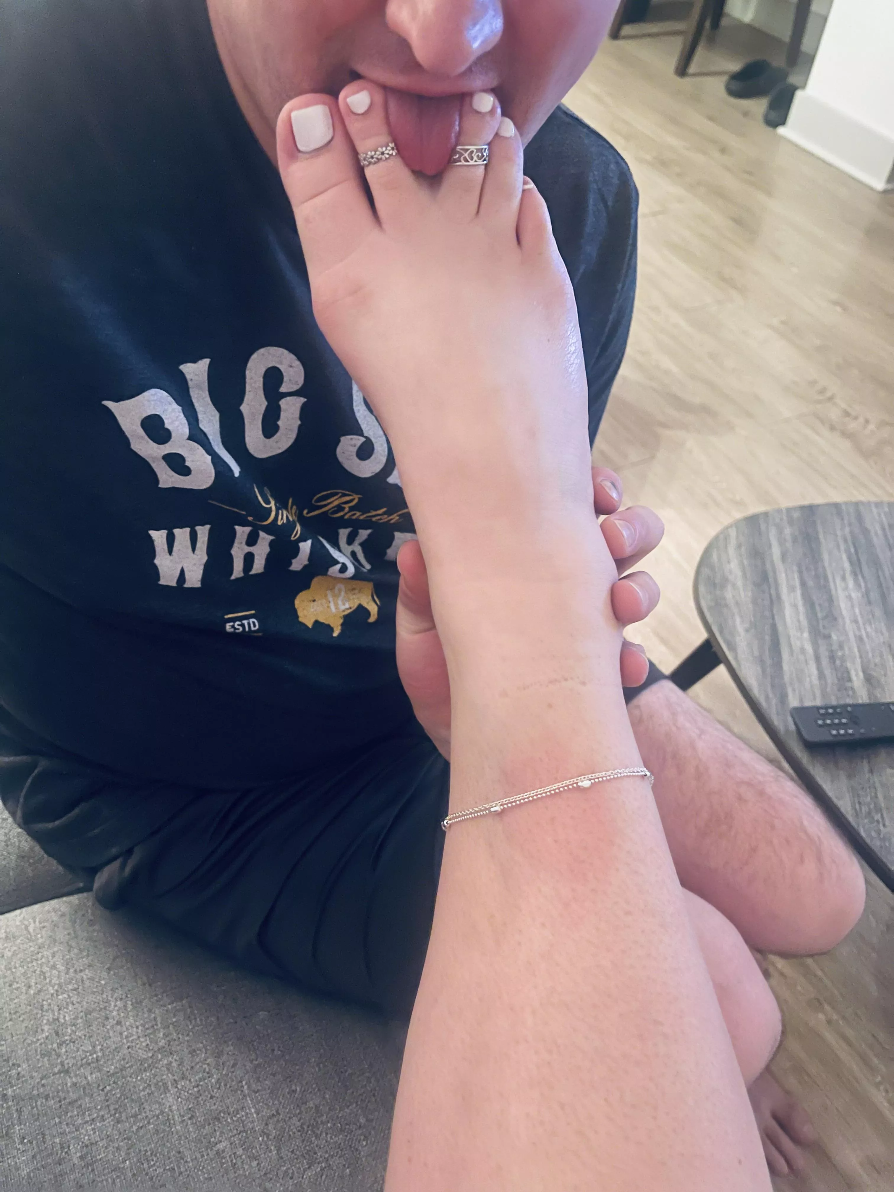 get right in between the toes daddy, thank you posted by Guilty-Ad-9756