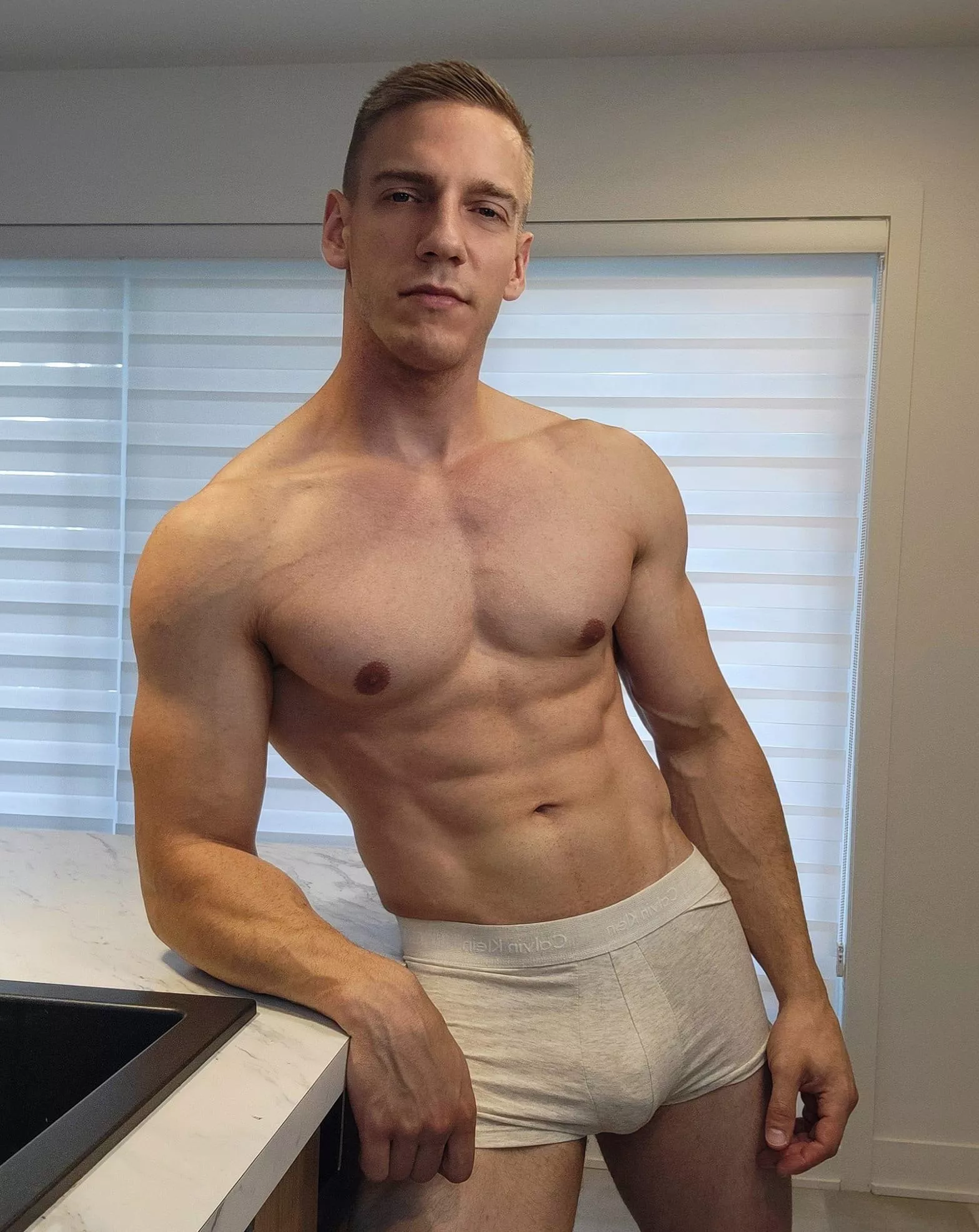 Get you a man who can do it all 😉 posted by John_fitness91