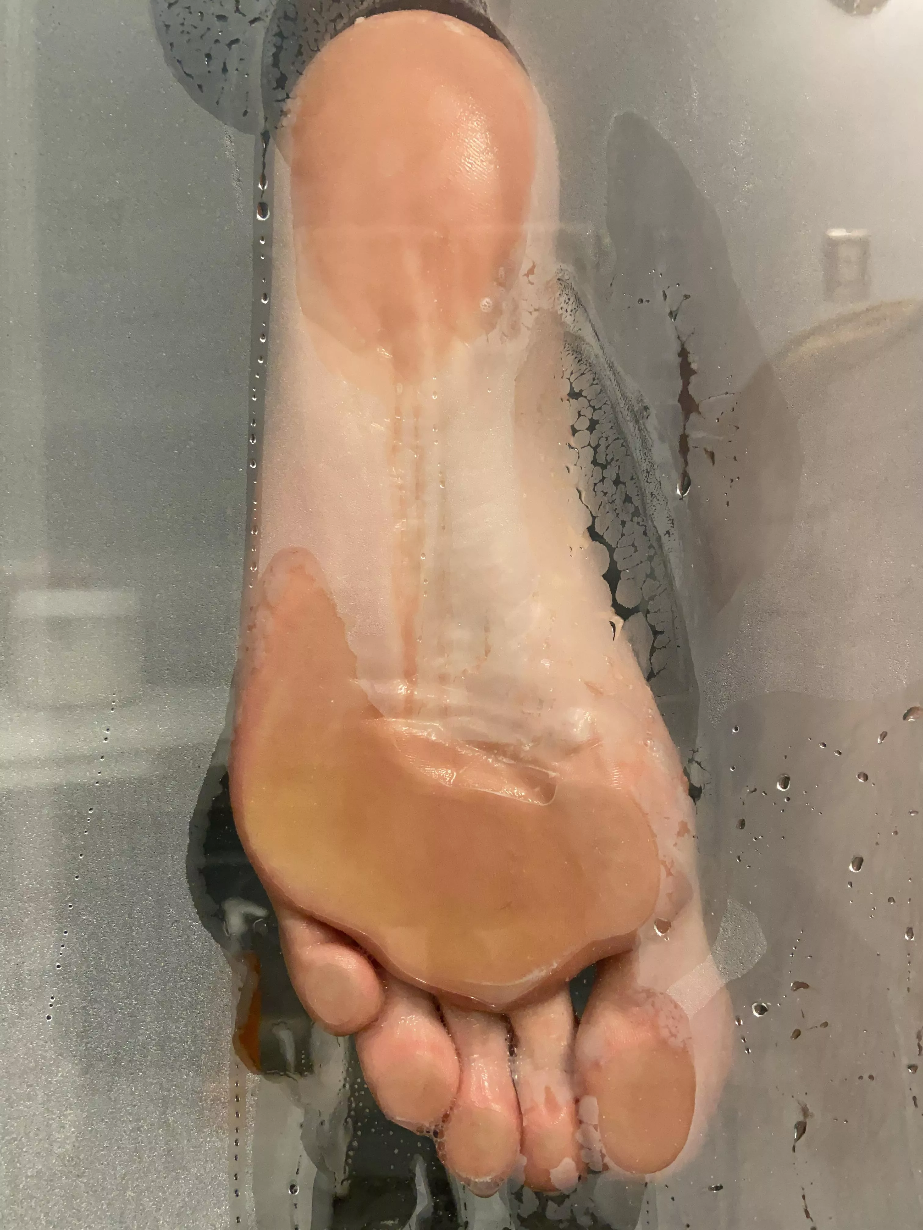 Getting a bit steamy in here 🚿 posted by Daily_Feet_