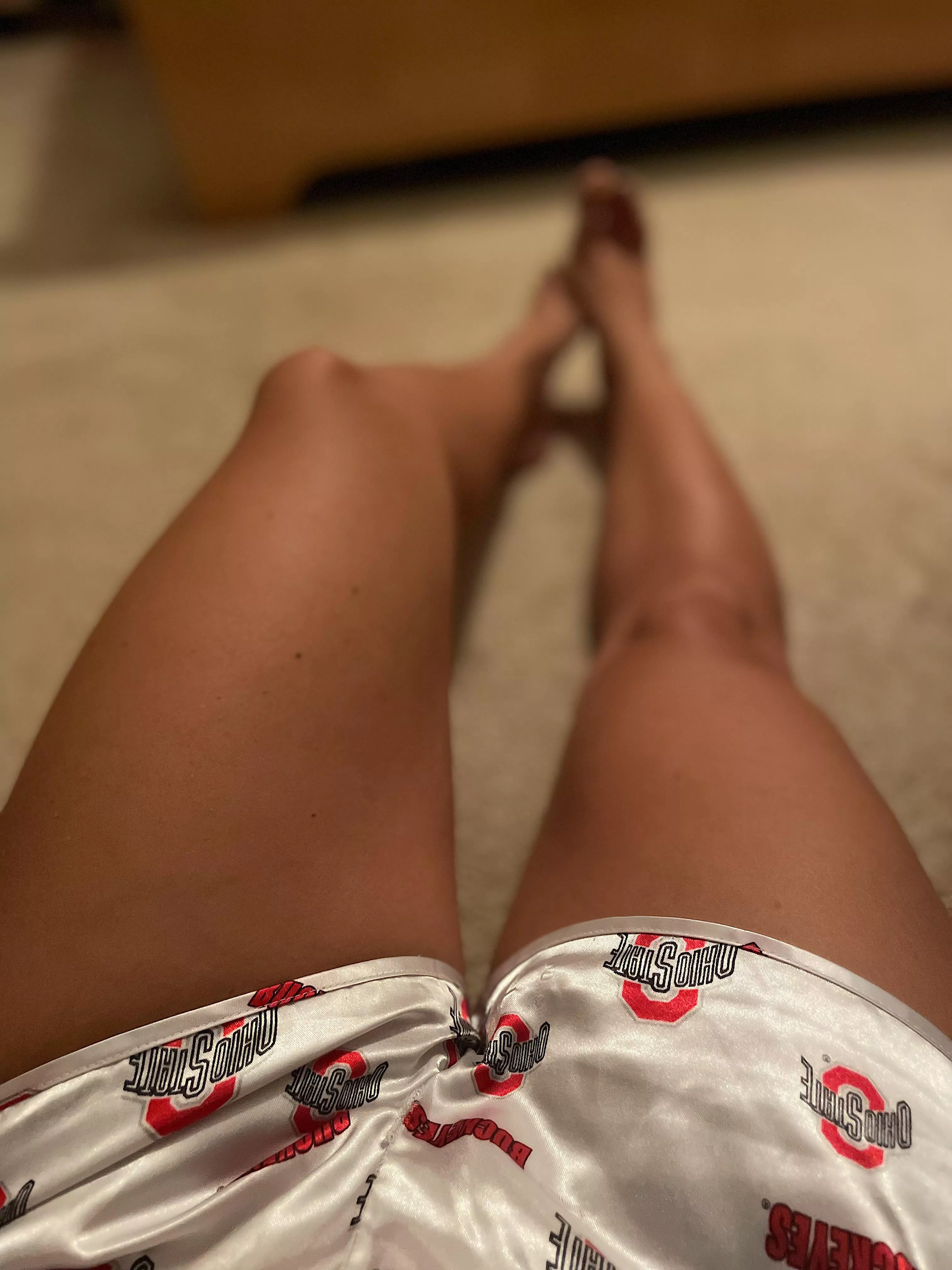 Getting comfy posted by feelingpretty2