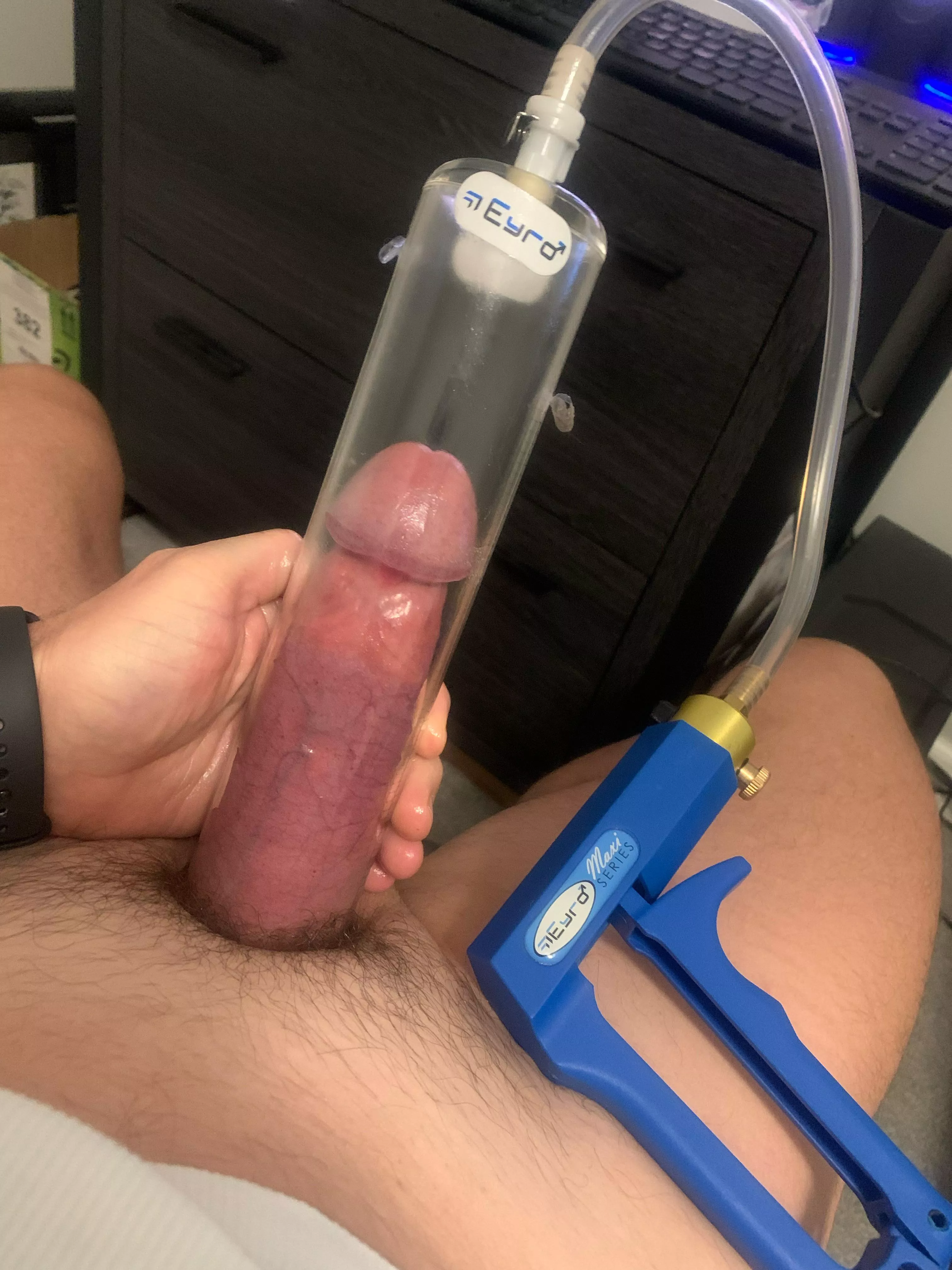 Getting pumped posted by JockPumper