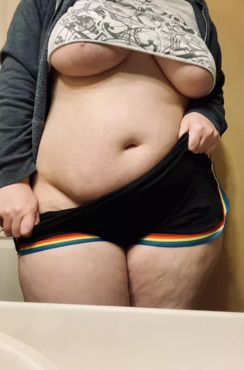 Getting ready for bed 🧸😴 by FinalGirl0508