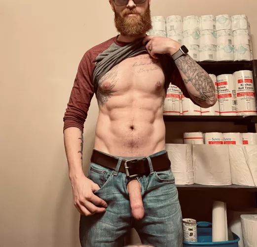 Getting ready for summer [M] by peakygent