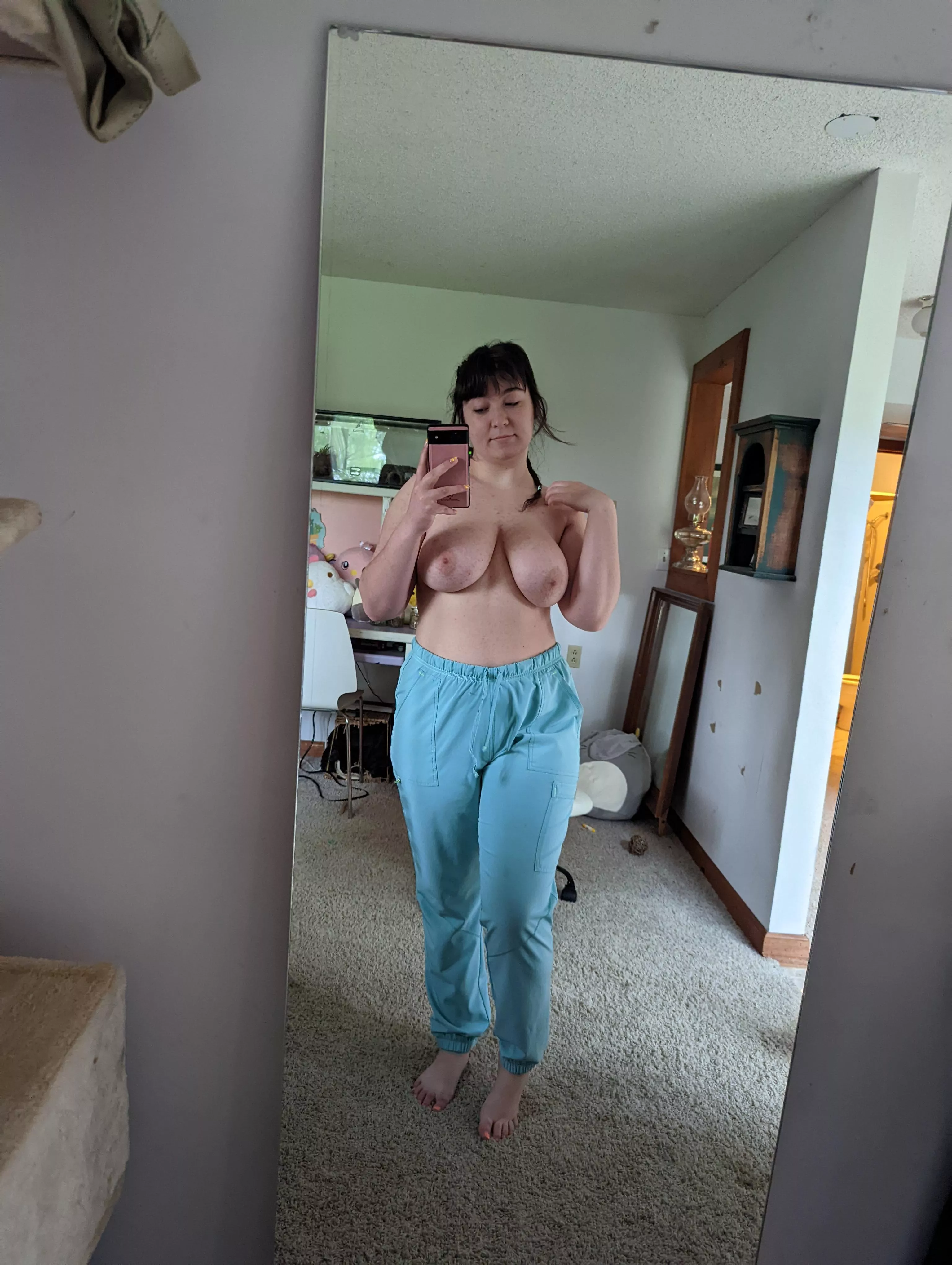 getting ready for work ☺️ posted by DelilahTheBaker