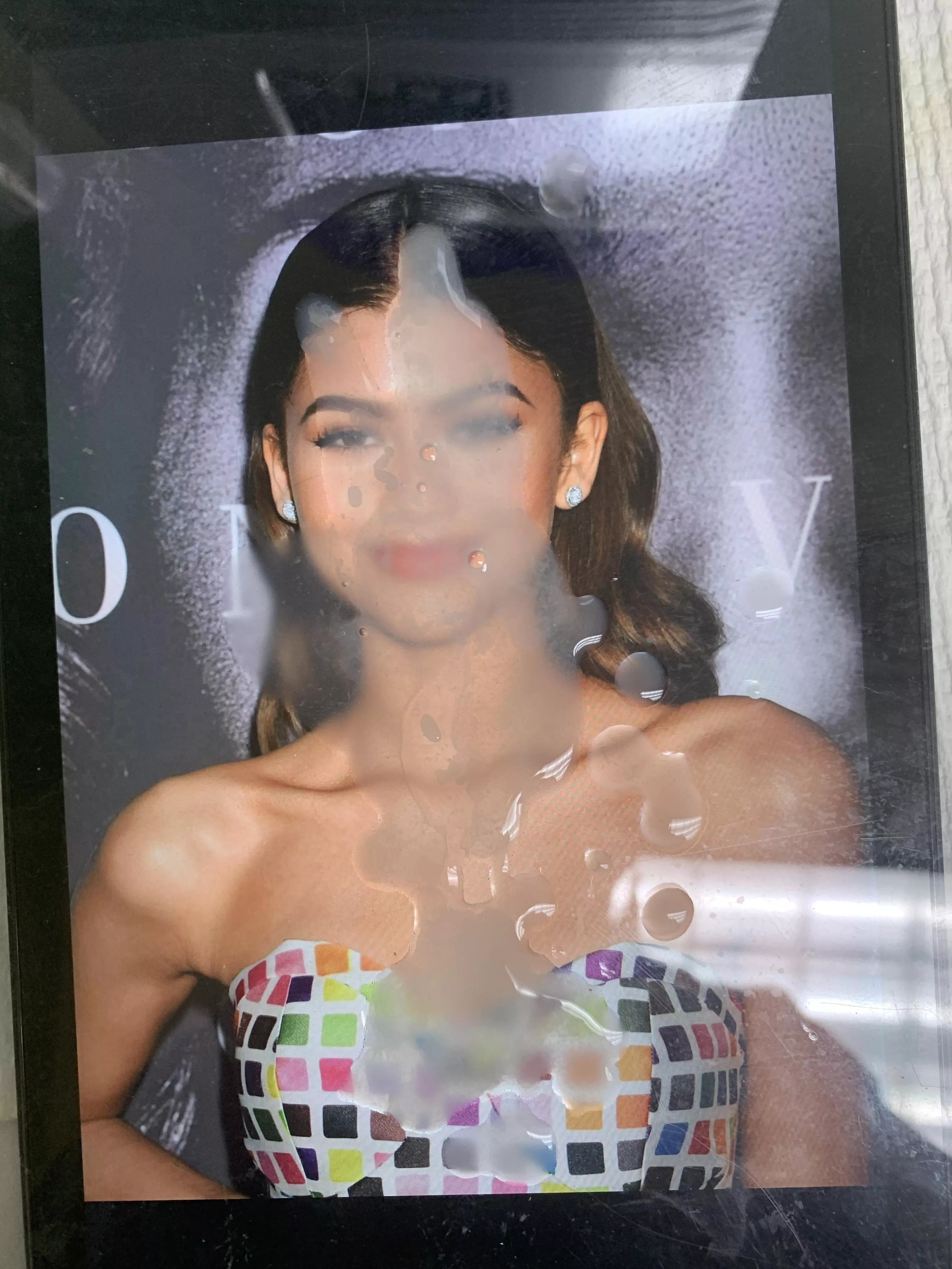 Getting sticky with Zendaya! posted by merbs88