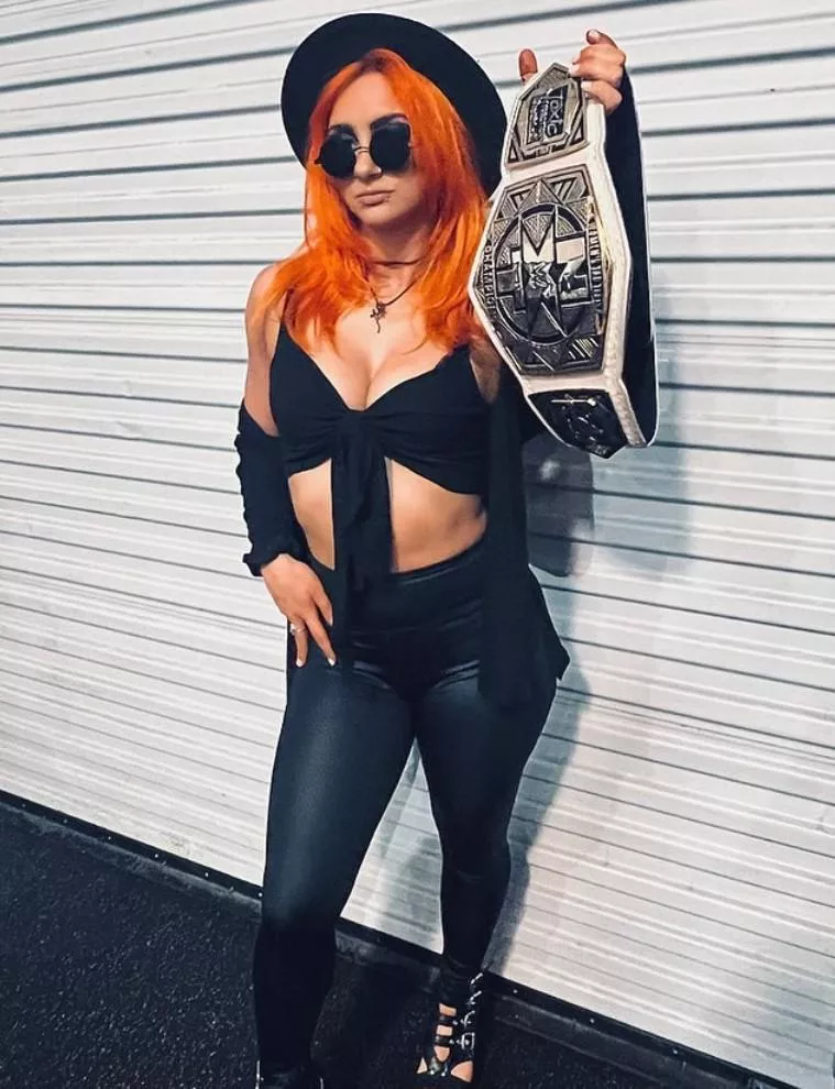 Gigi Dolin posted by theman6669