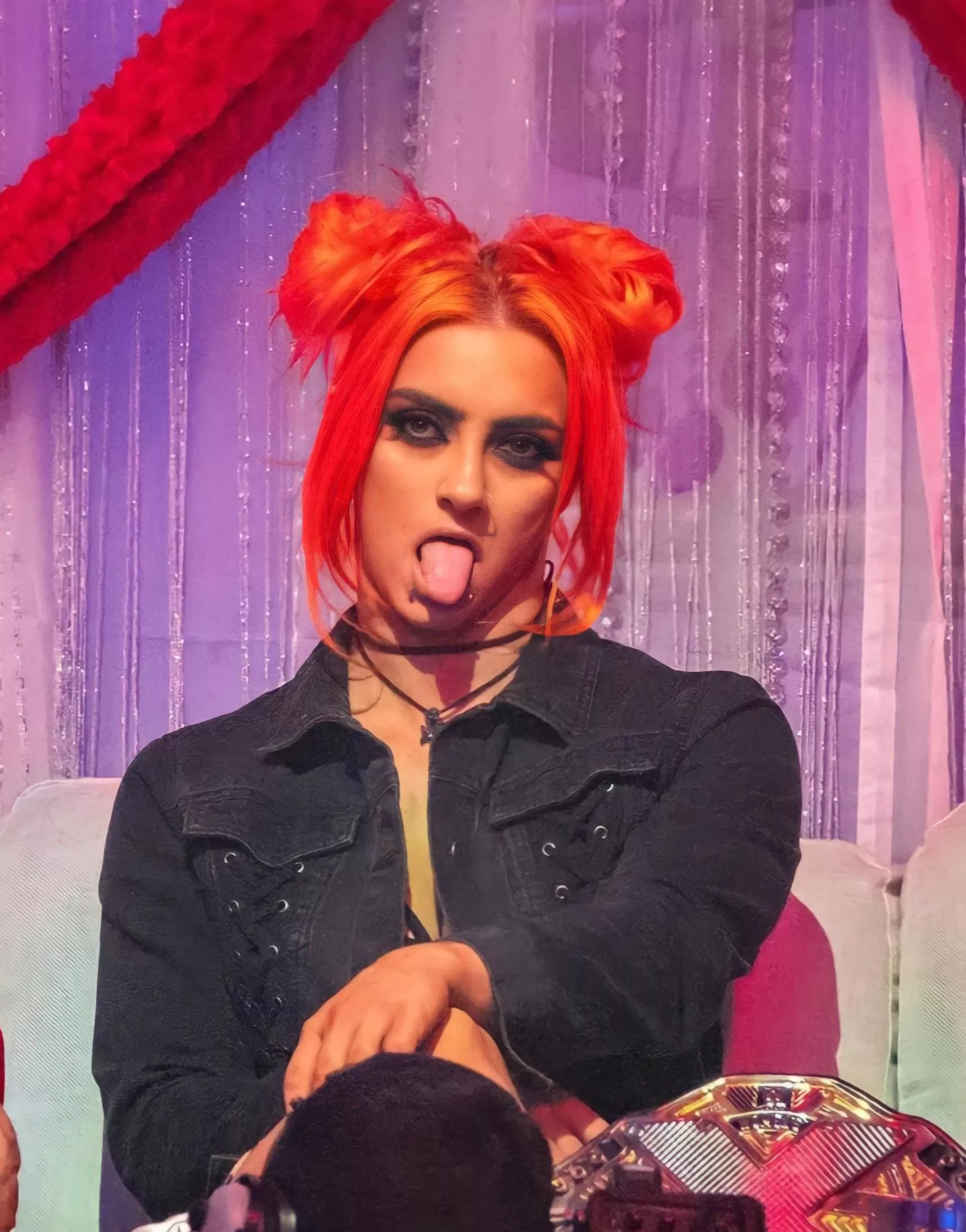 Gigi Dollin posted by United-Dot3754