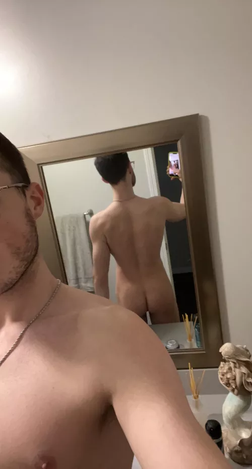 Gimme a back message bro? (23) by Dudely9378