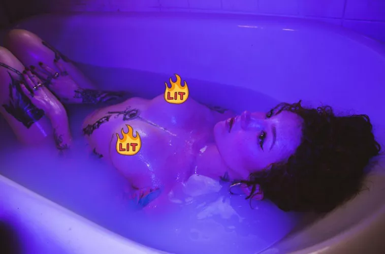 Ginger alien by macyamilli