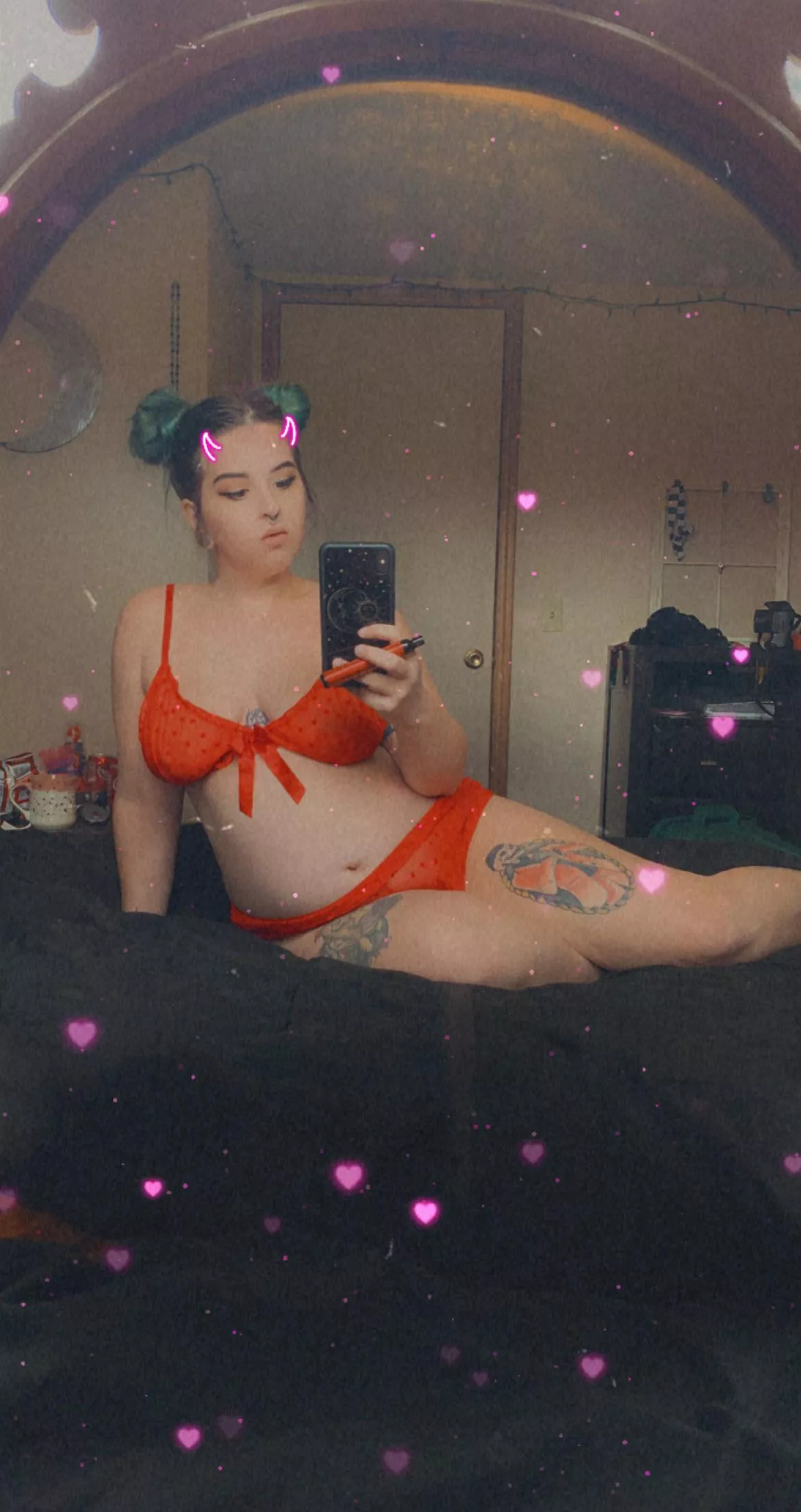 Girl in red 🥰 posted by Spooki_hoe