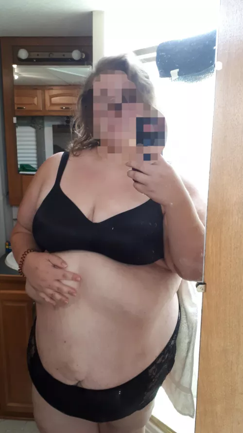 Girl next door with a naughty, naughty streak 😈 by happypartypants