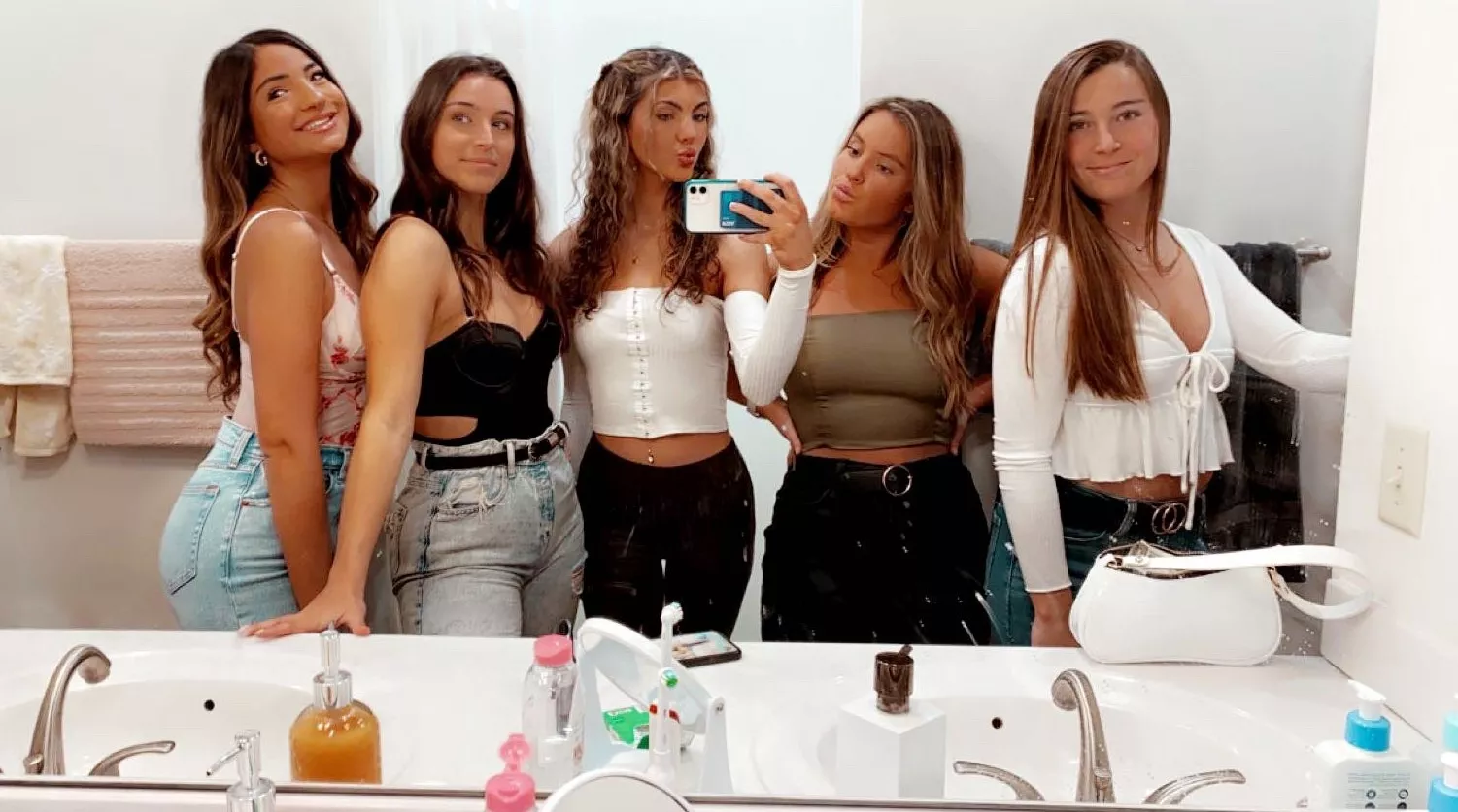 Girls Night posted by WarmObserver