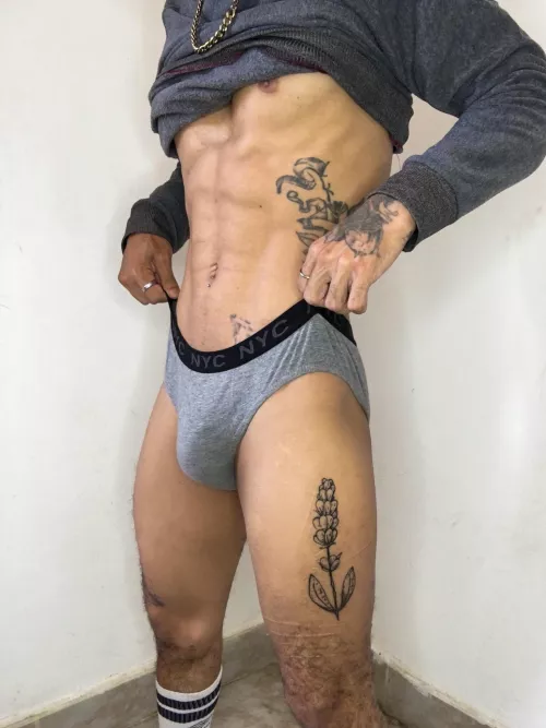 give it a kiss by Lilpapixx