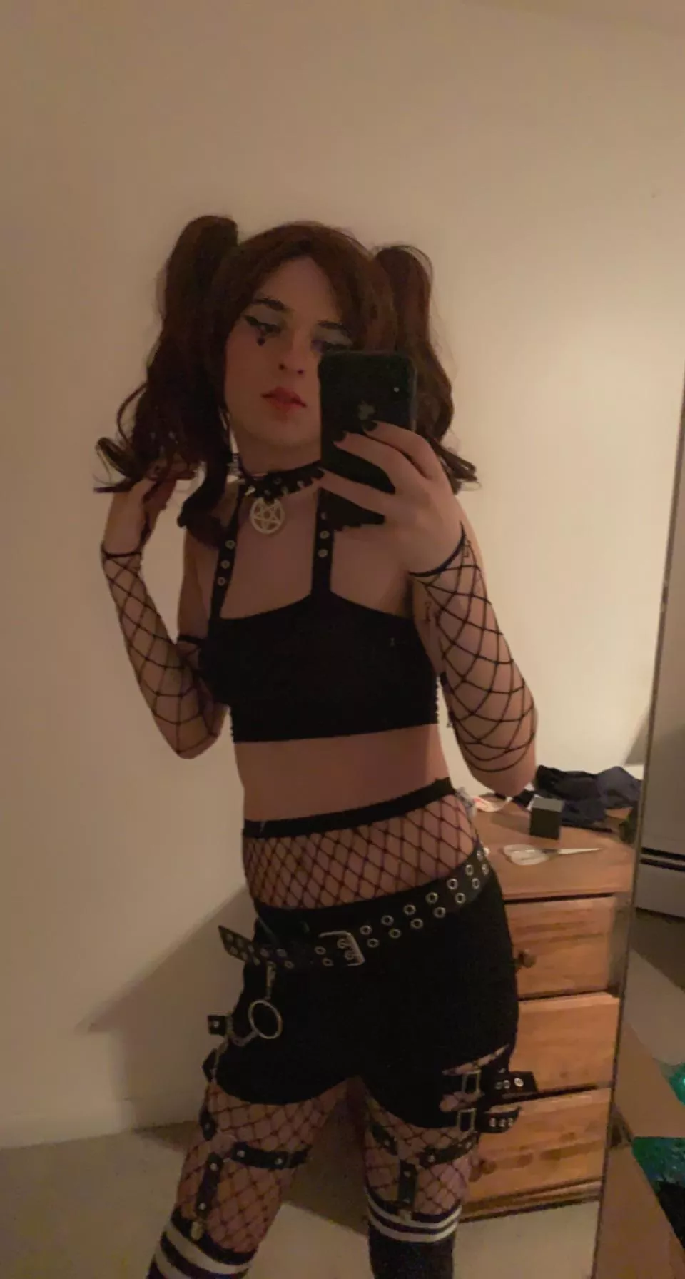 Give me attention please posted by Femboy_Goose