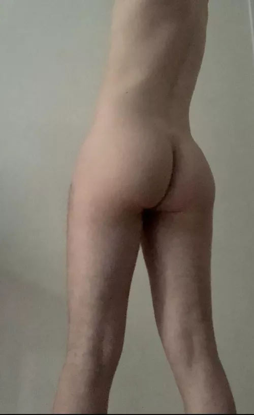 Give me things to write on my body so I don’t forget what I am by CockroachSquare3960