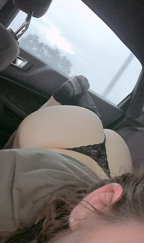 Giving them truckers a show !!! by Whats_her-name