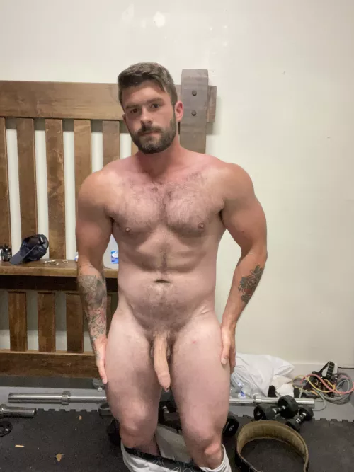 Glad I can workout naked on this hot day! by fuarrk