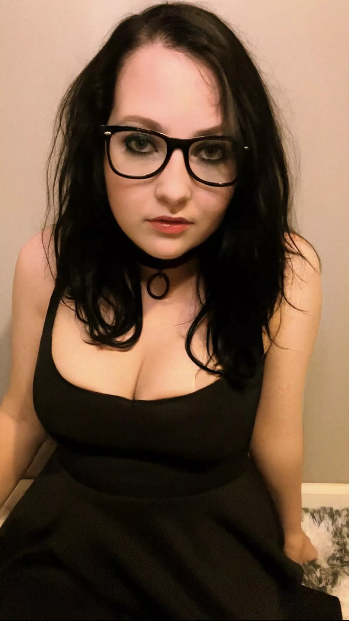 Glasses and a collar- good combo? posted by GothiccCutie
