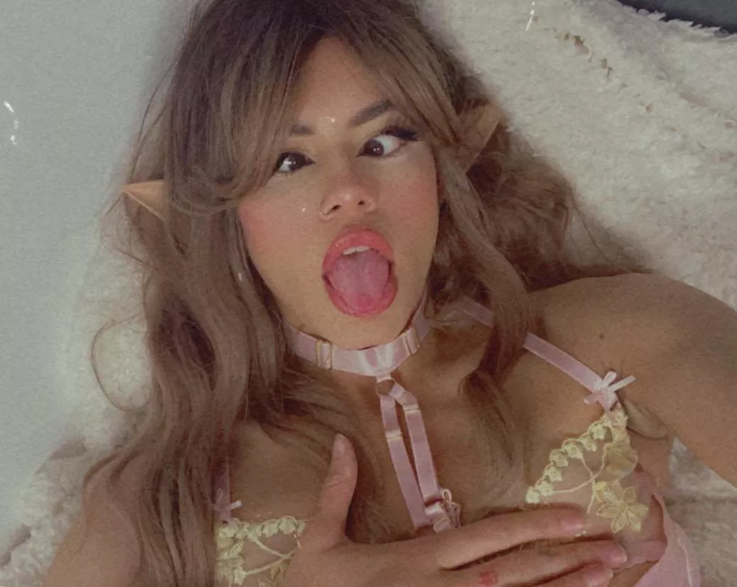 glaze my face daddy posted by egirlhub