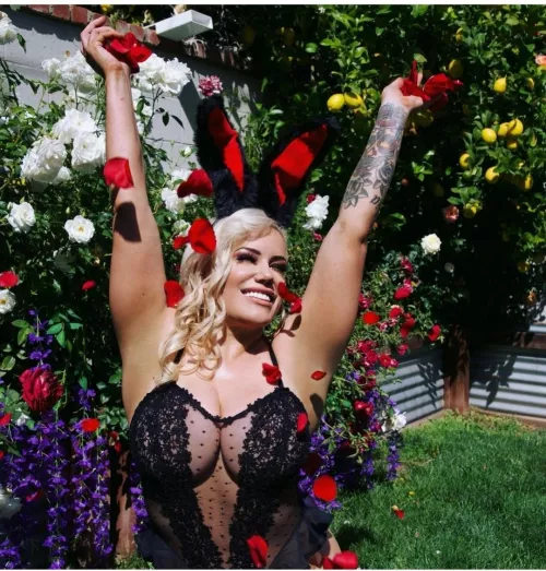 Glorious Taya by quanlord