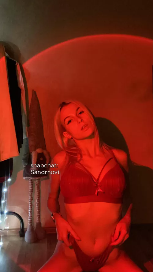 Go ahead and lick your screen, I won’t judge 👅💦 [F]19 by tinycat772