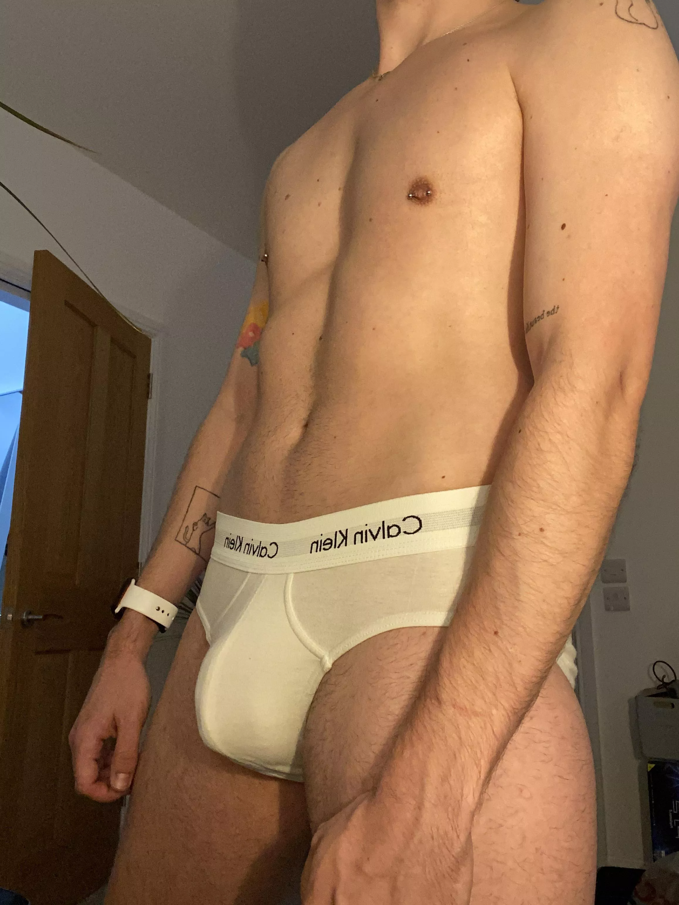 Go on, touch it 😈 posted by xlucazsz