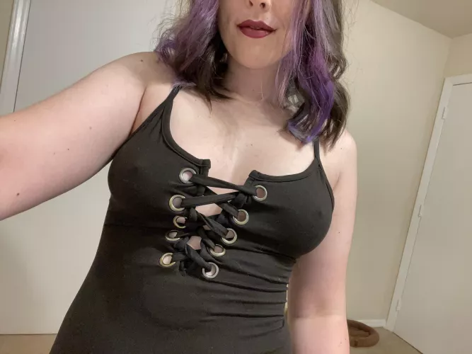 Going out tonight, hope they don’t slip out 😌 by ellietheelephant29