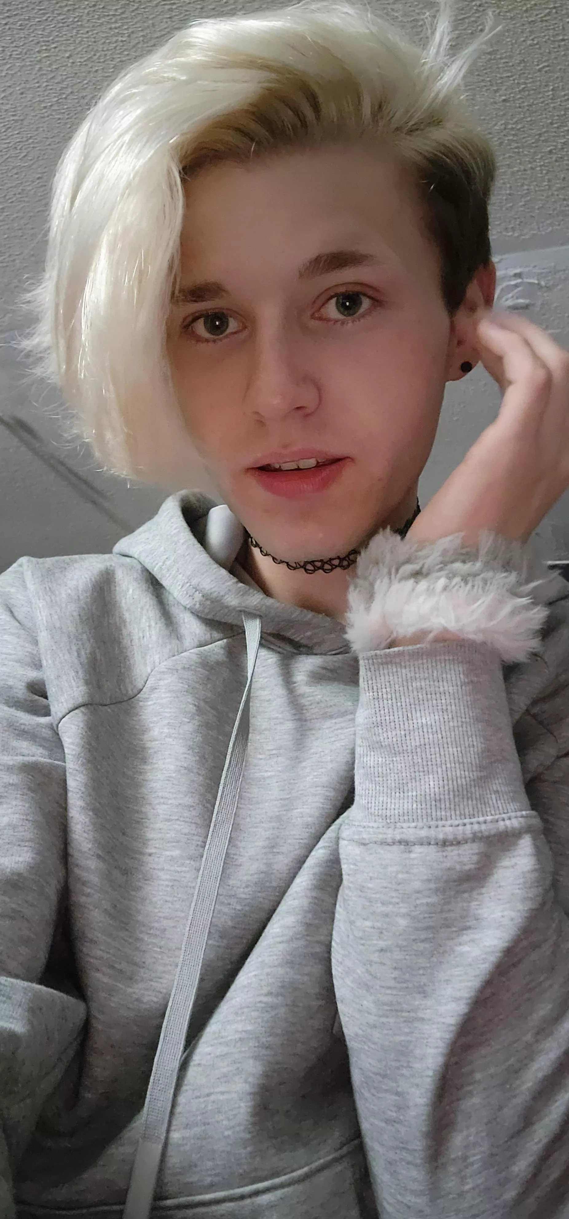 Going to ruin my sleep schedule because I couldn't think of a caption goodnight :p posted by Electronic-Load-3145