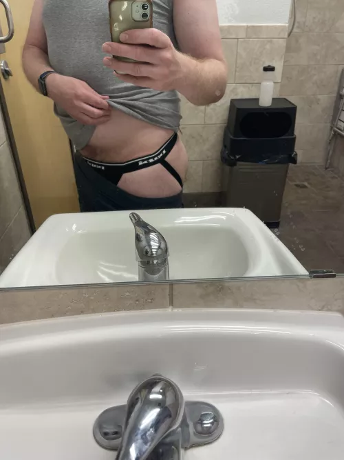 Going to start bringing a jock to the gym more often! And who know me maybe I’ll turn into one someday soon! by Jcmc2s89