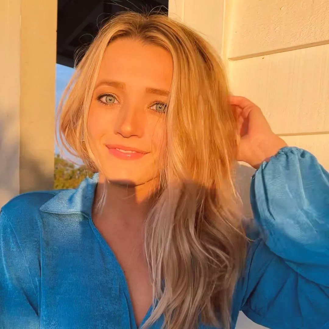 Golden hour. posted by toothlesswonder321