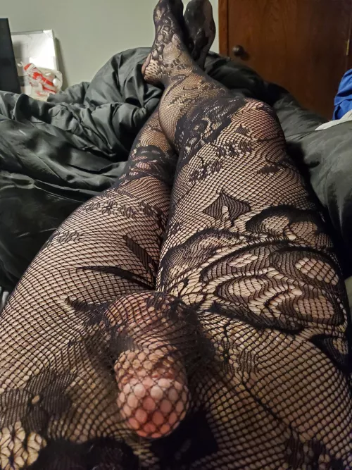 Gonna meet a man tonight.... its my second time. suggestions on how to make it really good for him,? by suziewilder001