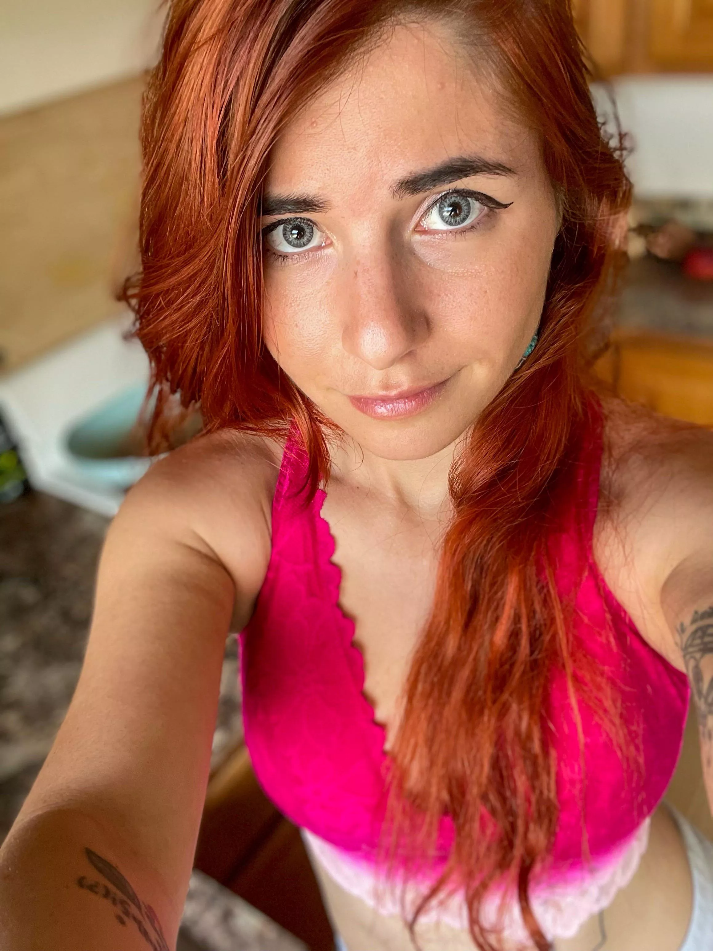 Good afternoon!🤗💕🧛‍♂️ posted by lil-athena