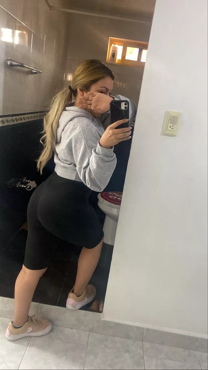 Good day baby 🥰 posted by AdFit9878