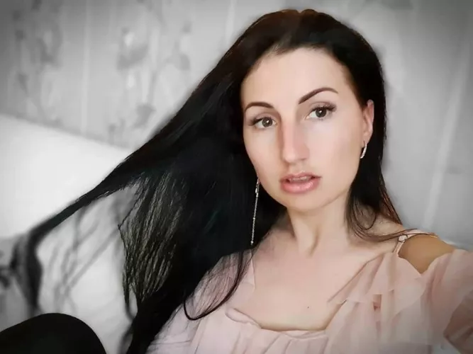 Good day 💋 Slava Ukraini 🇺🇦 by UkraineGirlChat