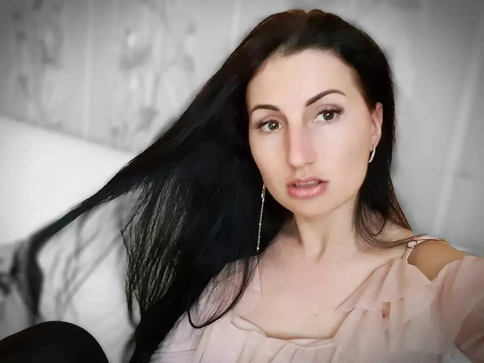 Good day 💋 Slava Ukraini 🇺🇦 posted by UkraineGirlChat