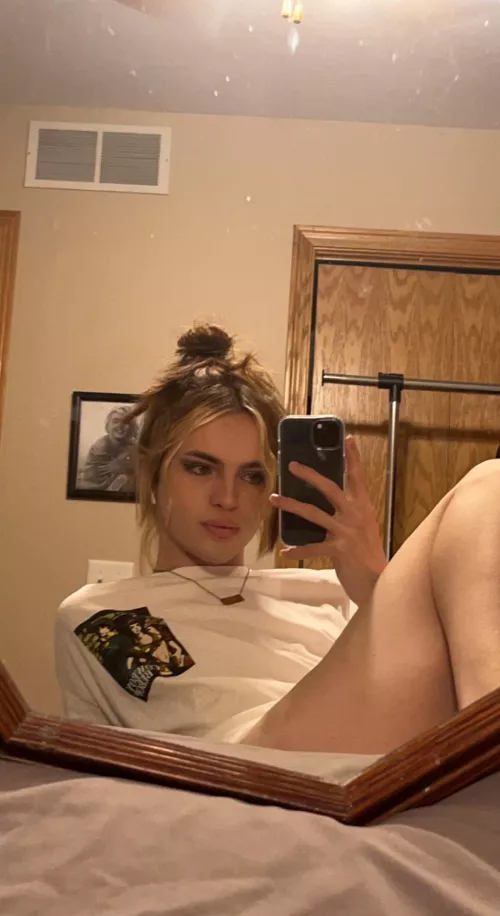 good day to stay in bed 🤍 by serenity_on_rooftop