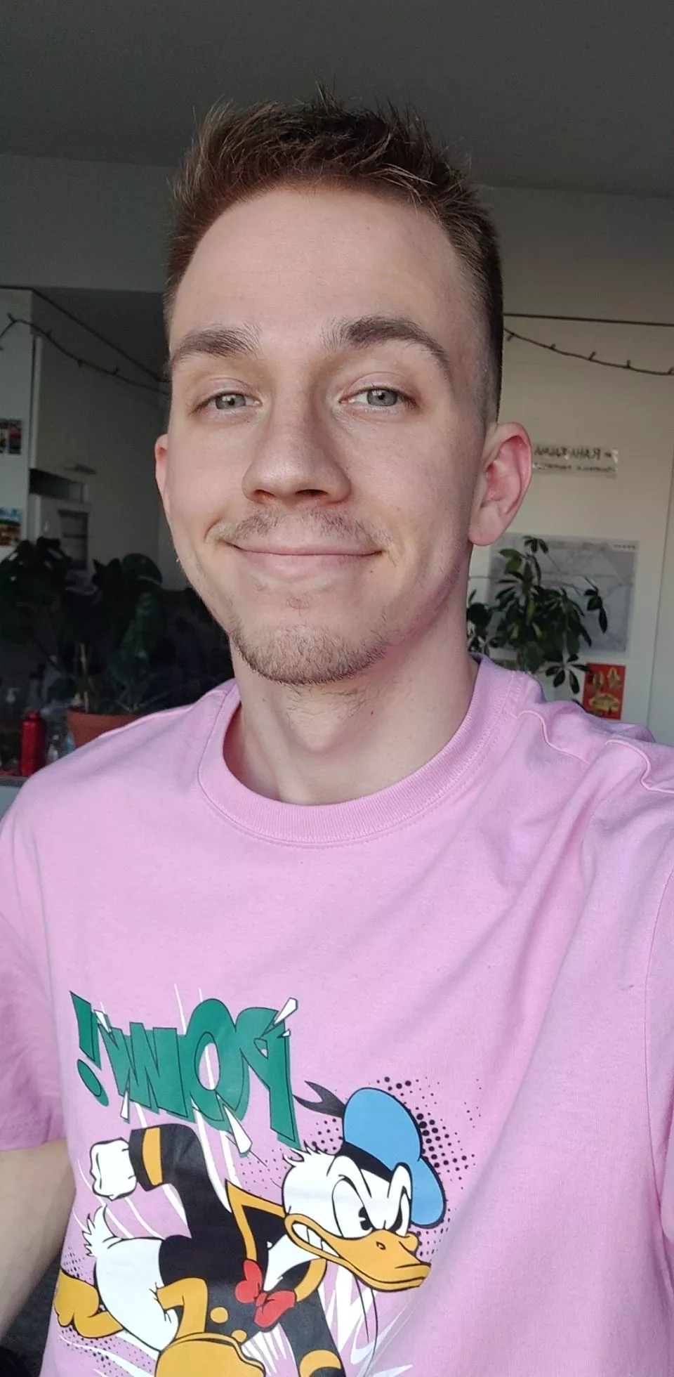 Good evening 🐔 posted by Aabz