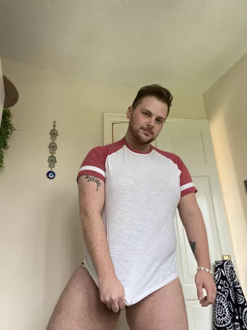 Good evening sexy bears 😘 by RaRaRaspudding